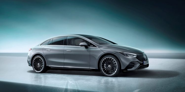 Lançamento mundial do novo EQE (vídeo) 25