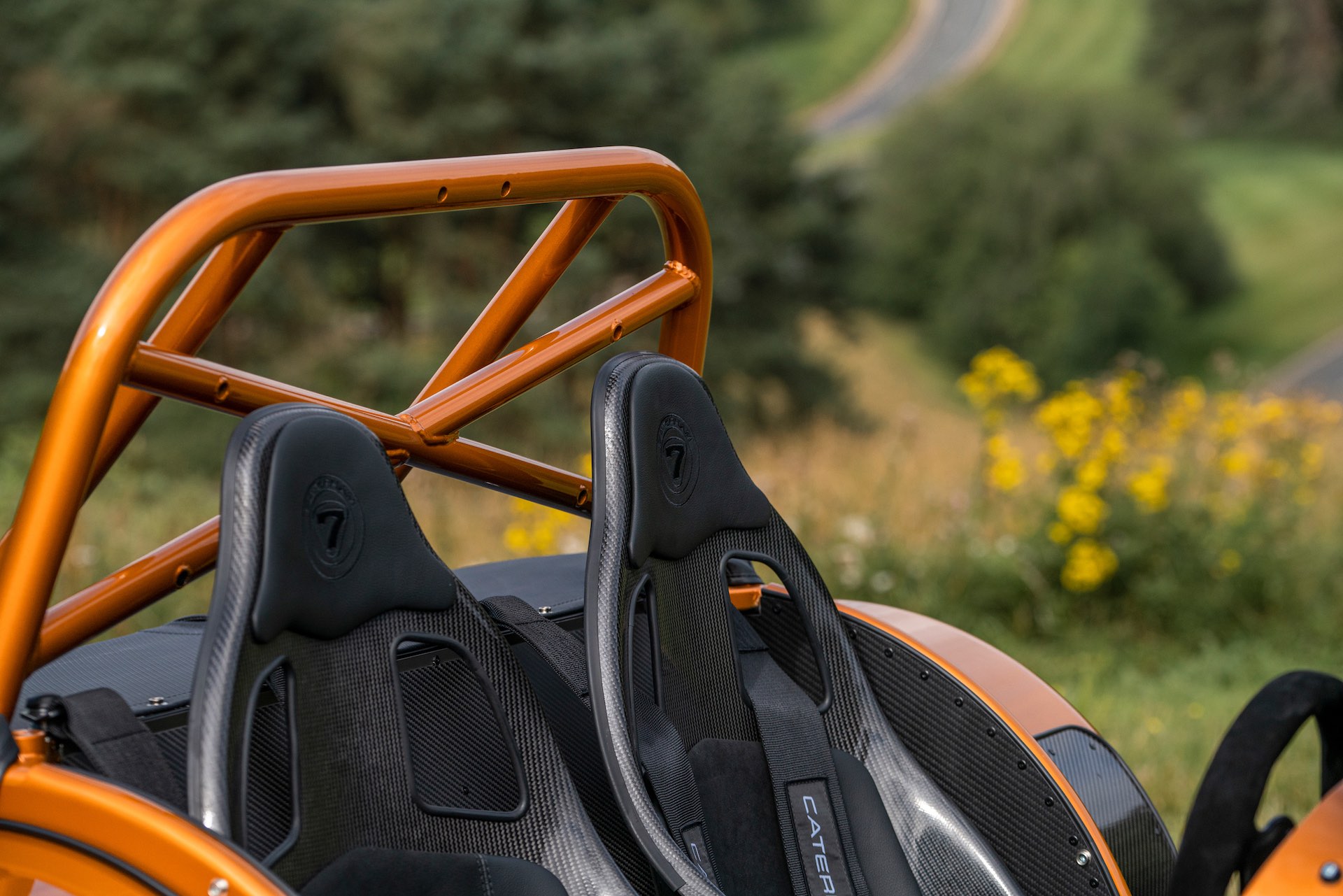 Caterham constrói Seven 170 a 137 metros de altitude! 18