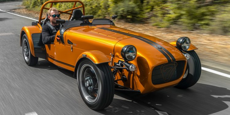 Caterham constrói Seven 170 a 137 metros de altitude! 33