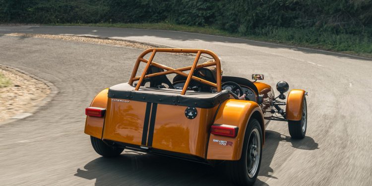 Caterham constrói Seven 170 a 137 metros de altitude! 29