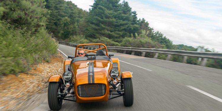 Caterham constrói Seven 170 a 137 metros de altitude! 28