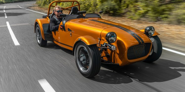 Caterham constrói Seven 170 a 137 metros de altitude! 27