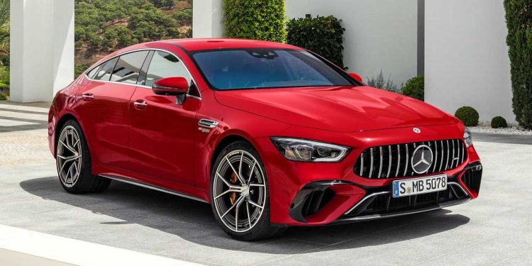 Lançamento mundial do primeiro híbrido desportivo da Mercedes-AMG 25