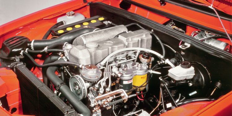 Opel Rekord D modelo emblemático de Rüsselsheim celebra 50 anos 18