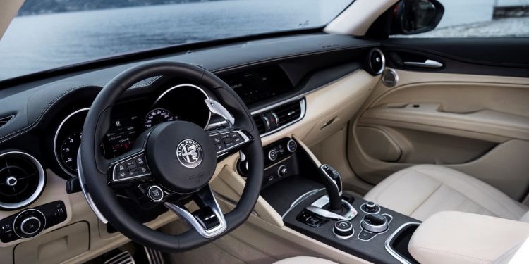 Giulia e Stelvio '6C Villa d'Este': Um tributo ao epítome da elegância (vídeo) 17