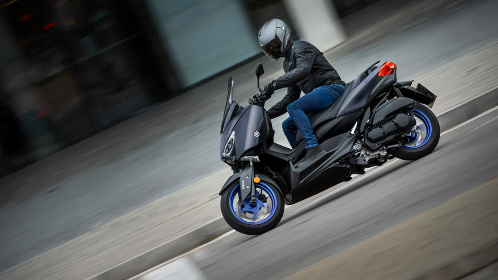 Novas cores para as scooters Yamaha líderes de mercado 16