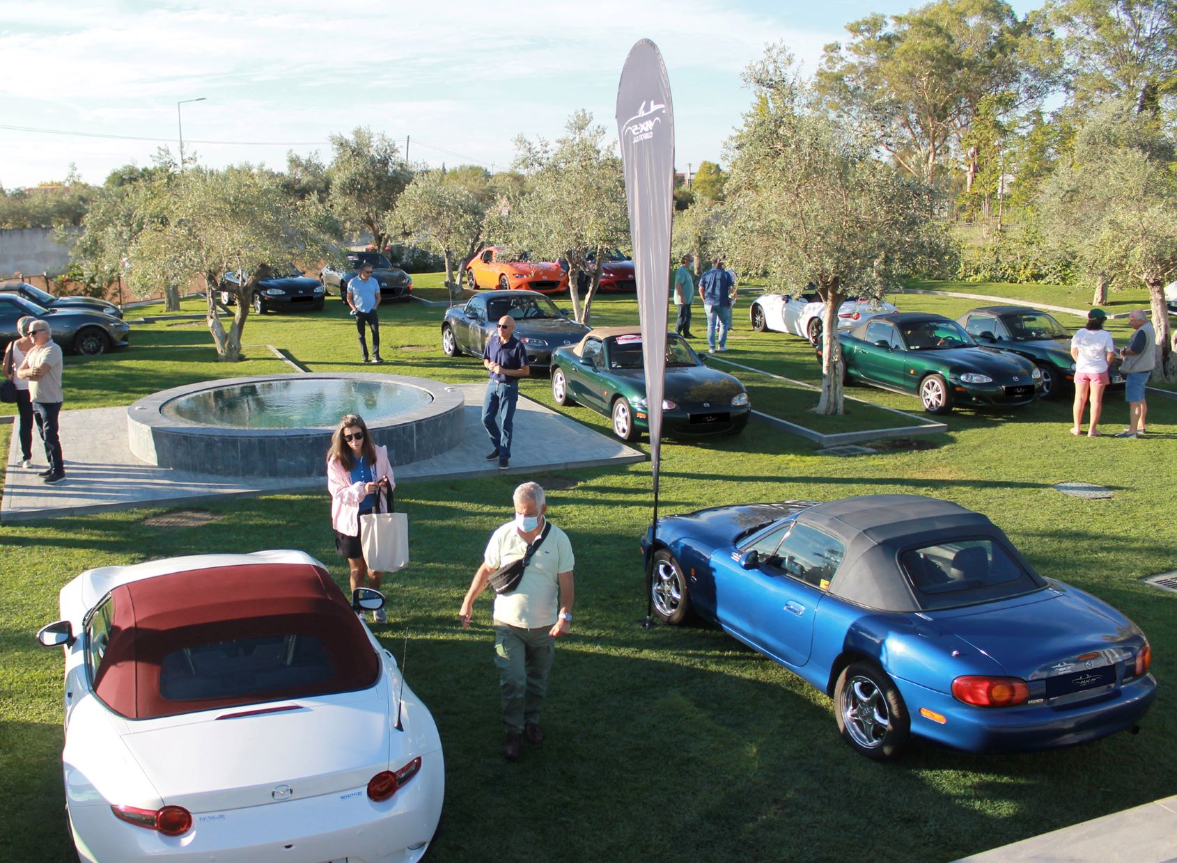 Mais de 40 Mazda MX-5 evoluem pelo Alentejo 13