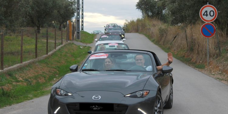 Mais de 40 Mazda MX-5 evoluem pelo Alentejo 18