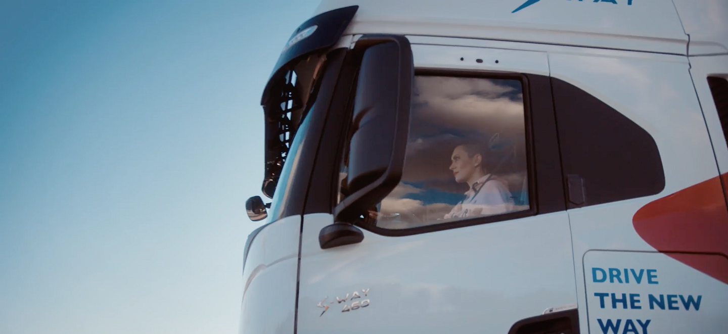 Projeto “IVECO Truck Queens” distinguido com três prémios nos prestigiados NC Digital Awards, em Itália 14