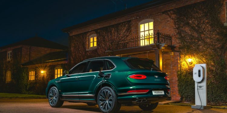 Bentayga Hybrid representa o futuro eletrizante da Bentley (vídeo) 18 Bentayga Hybrid representa o futuro eletrizante da Bentley (vídeo) 18