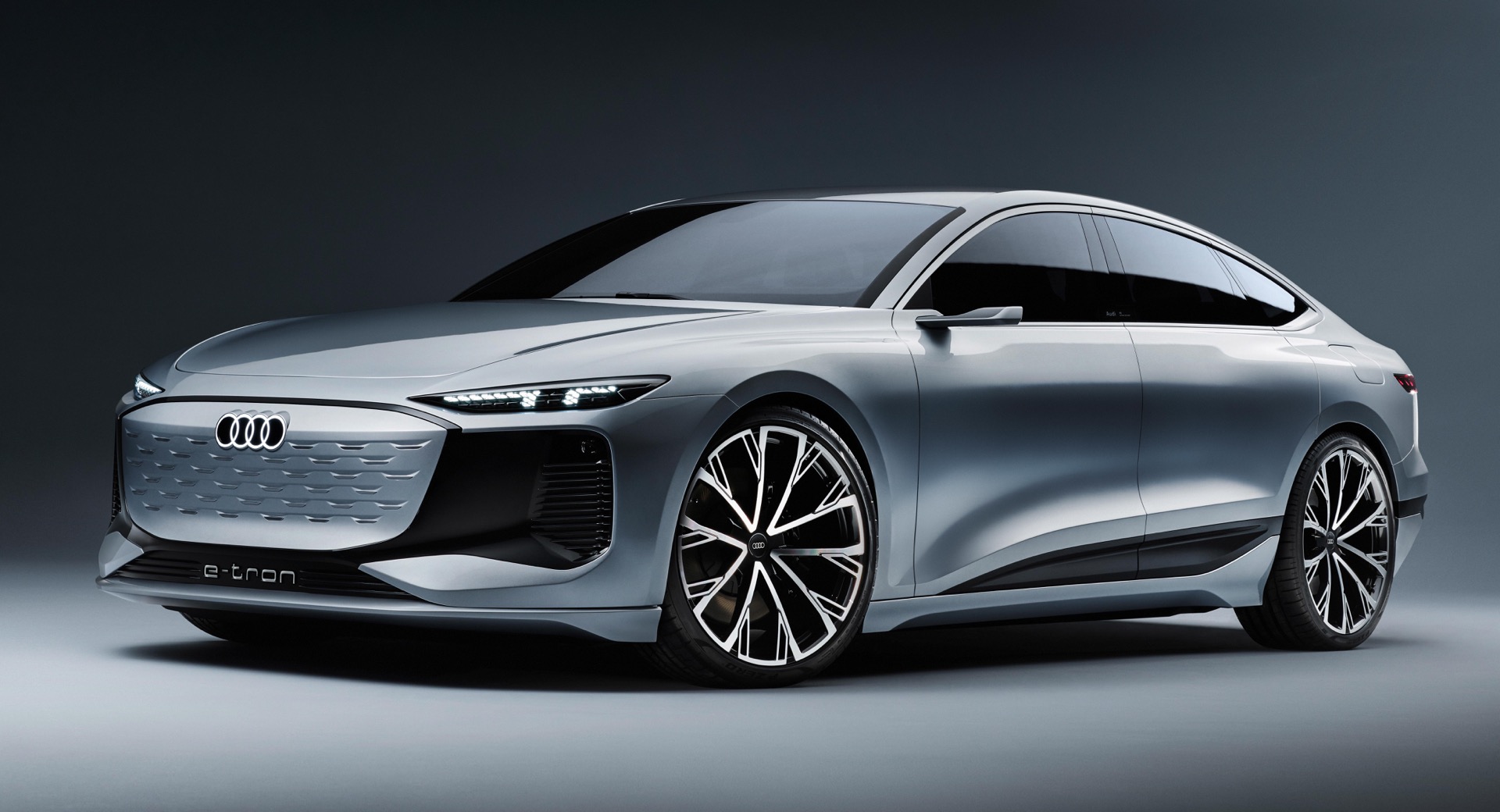 A eletrificação na Audi prevê uma RS6 E-TRON! 16