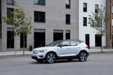 Volvo XC40 - Pequeno Familiar do Ano - Locarent 20