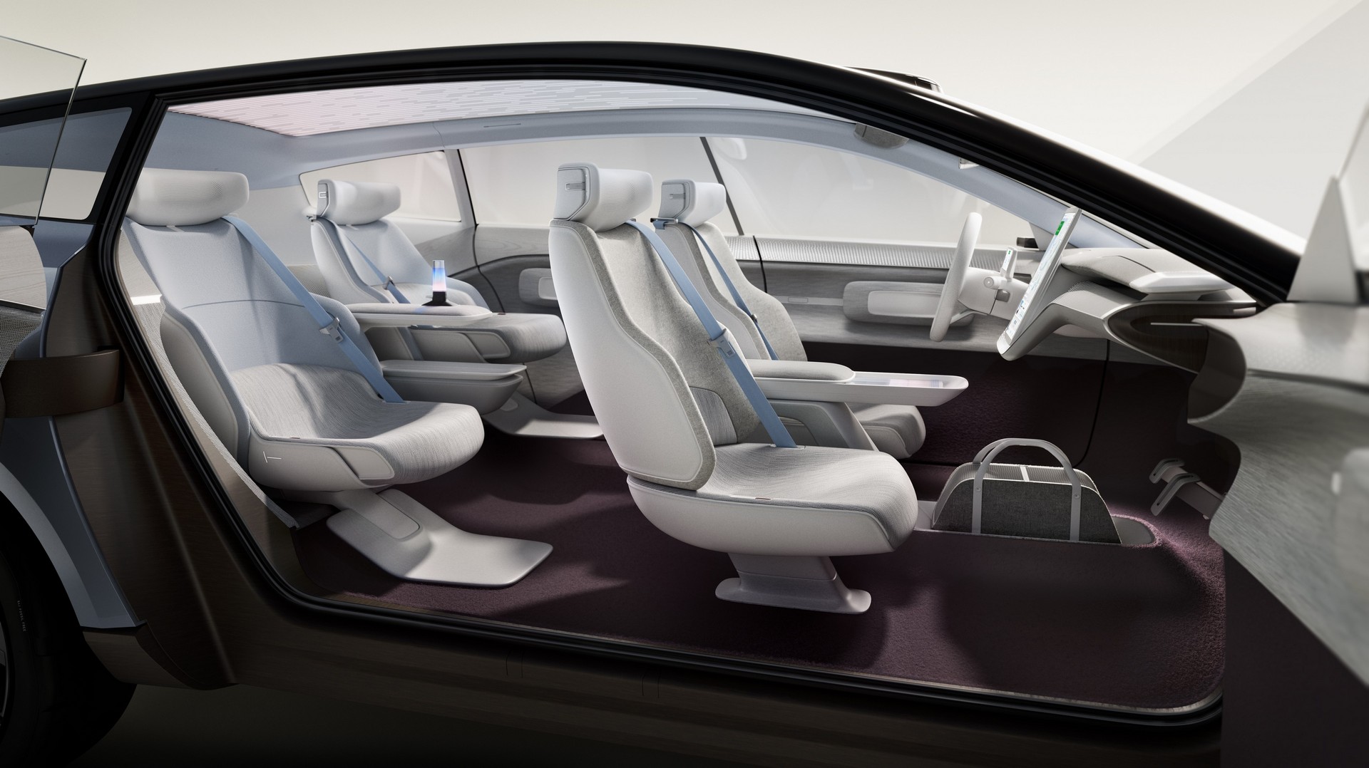 O sucessor do Volvo XC90 vai ter um design inspirado em SUV e em Carrinha. 19