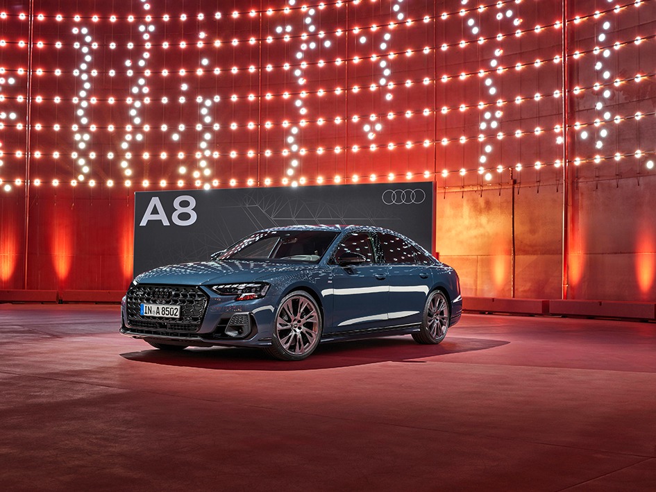 Design elegante e tecnologias inovadoras para um carro emblemático: o novo Audi A8 (vídeo) 14