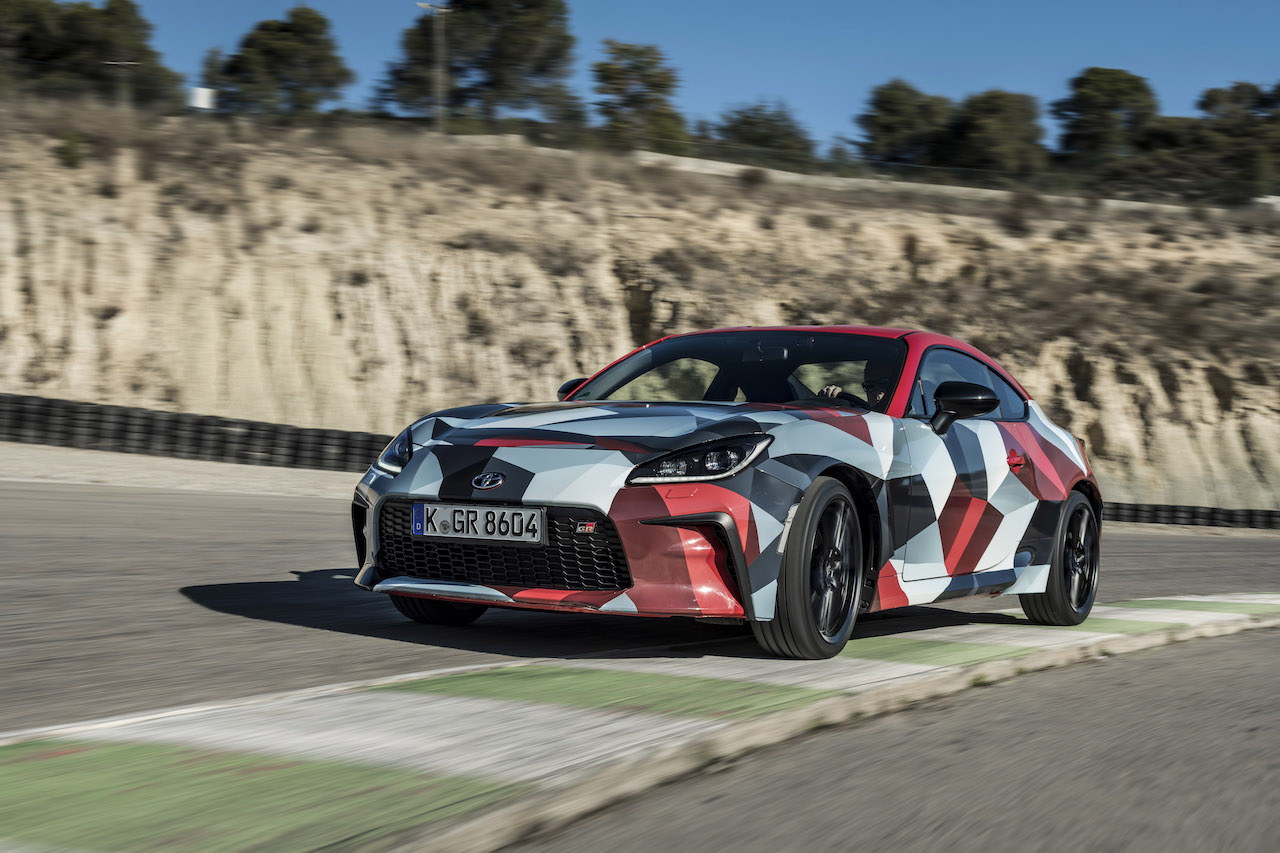 Toyota apresenta o novo GR86 18