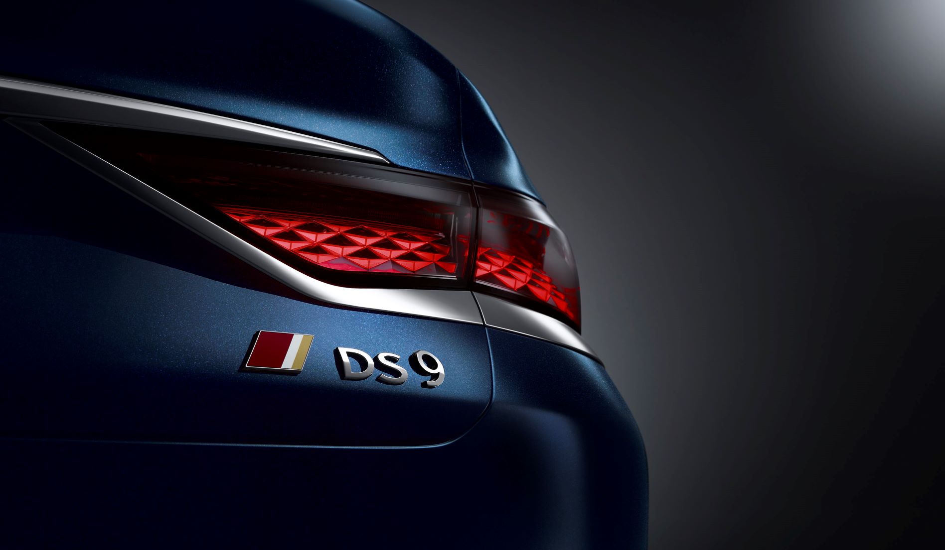 DS 9 E-TENSE mais potencia e requinte com as novas motorizações 250 e 360 14