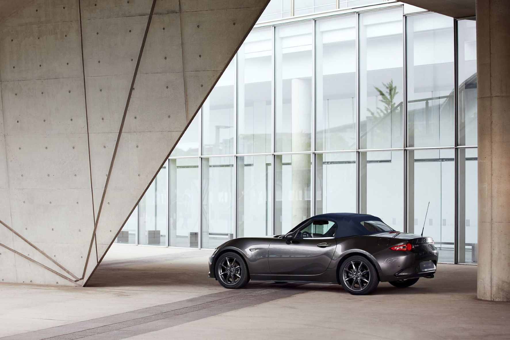 Mazda MX-5 2022 Comportamento melhorado e novos acabamentos 13
