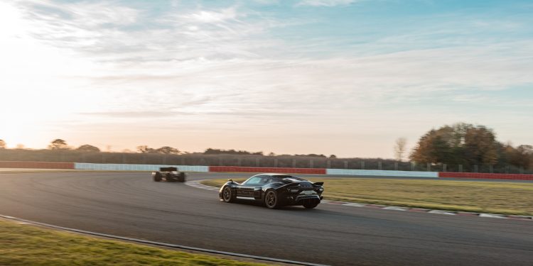 Jenson Button na fase final do desenvolvimento do Lotus Type 62-2! 25