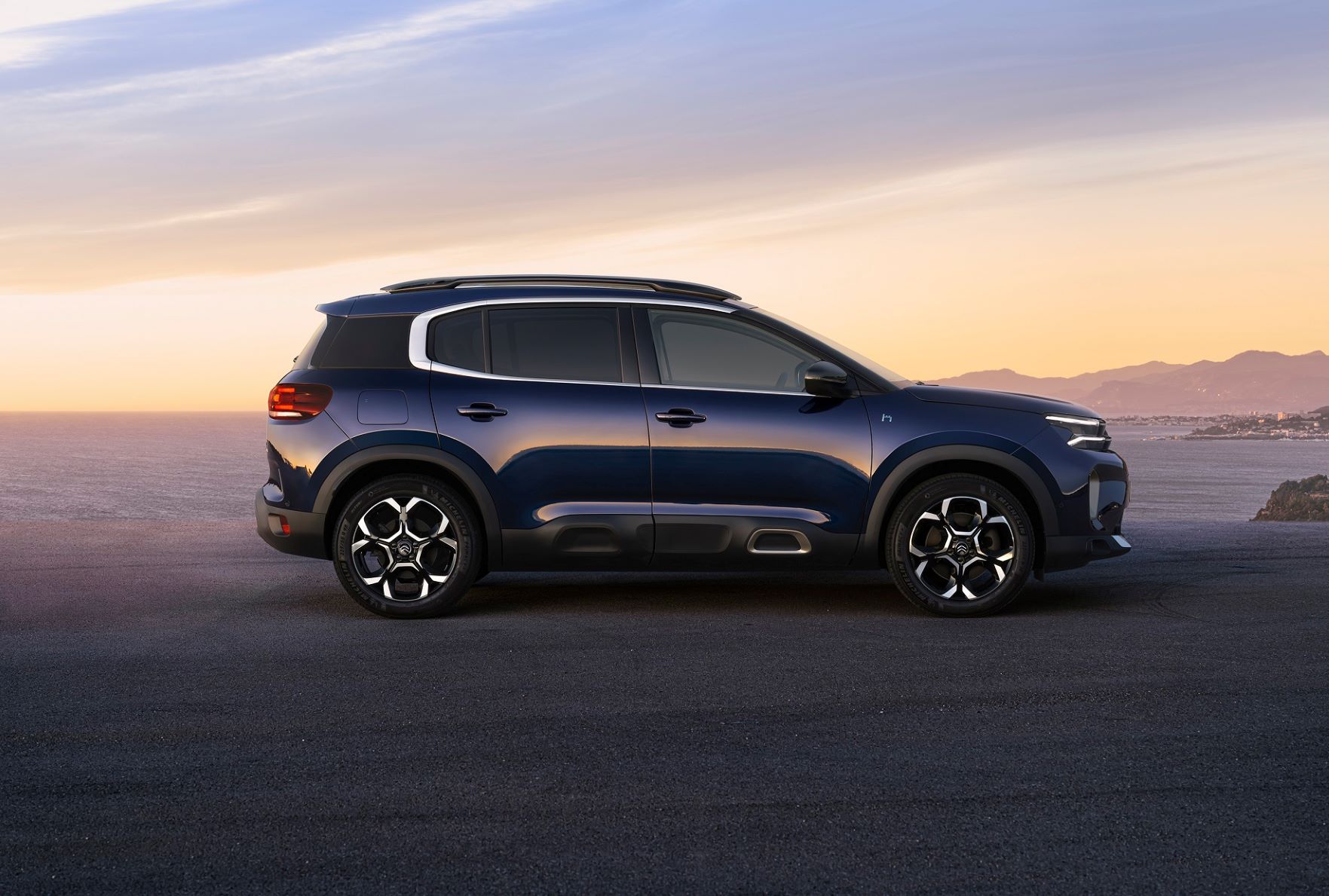C5 Aircross renova-se, apresentando uma maior robustez e um refinamento superior (vídeo) 26