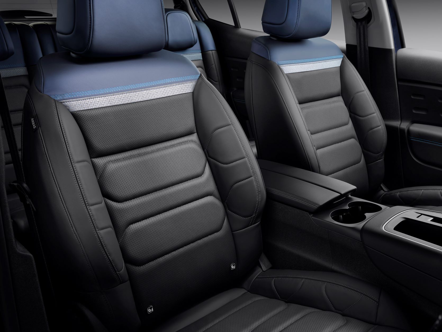 C5 Aircross renova-se, apresentando uma maior robustez e um refinamento superior (vídeo) 30