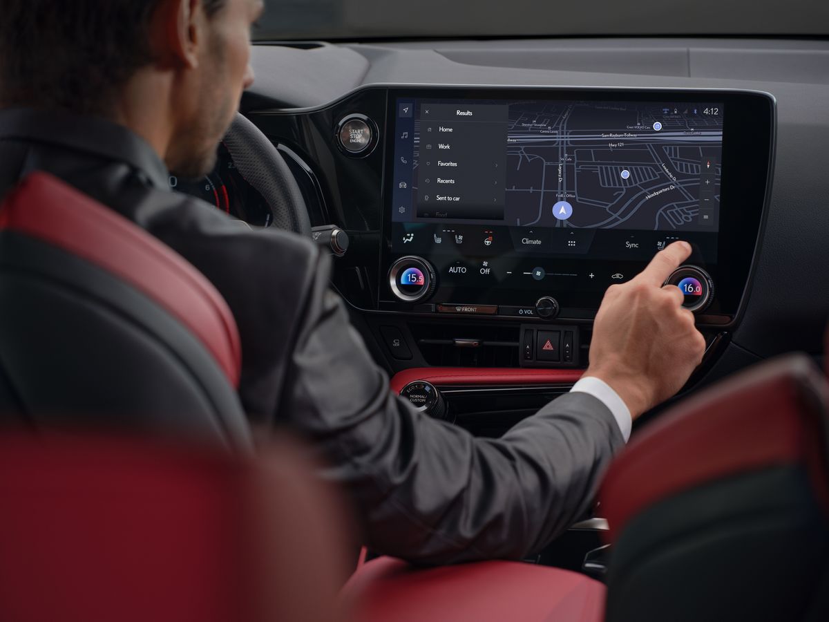 Lexus NX apresenta nova plataforma multimédia totalmente nova 14