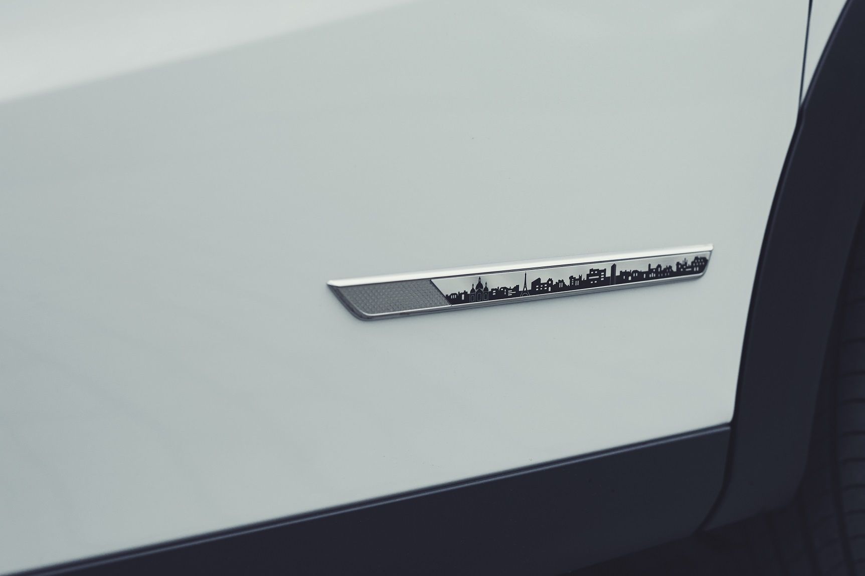 O DS 3 CROSSBACK ROOFS OF PARIS está já disponível para encomenda em Portugal 16