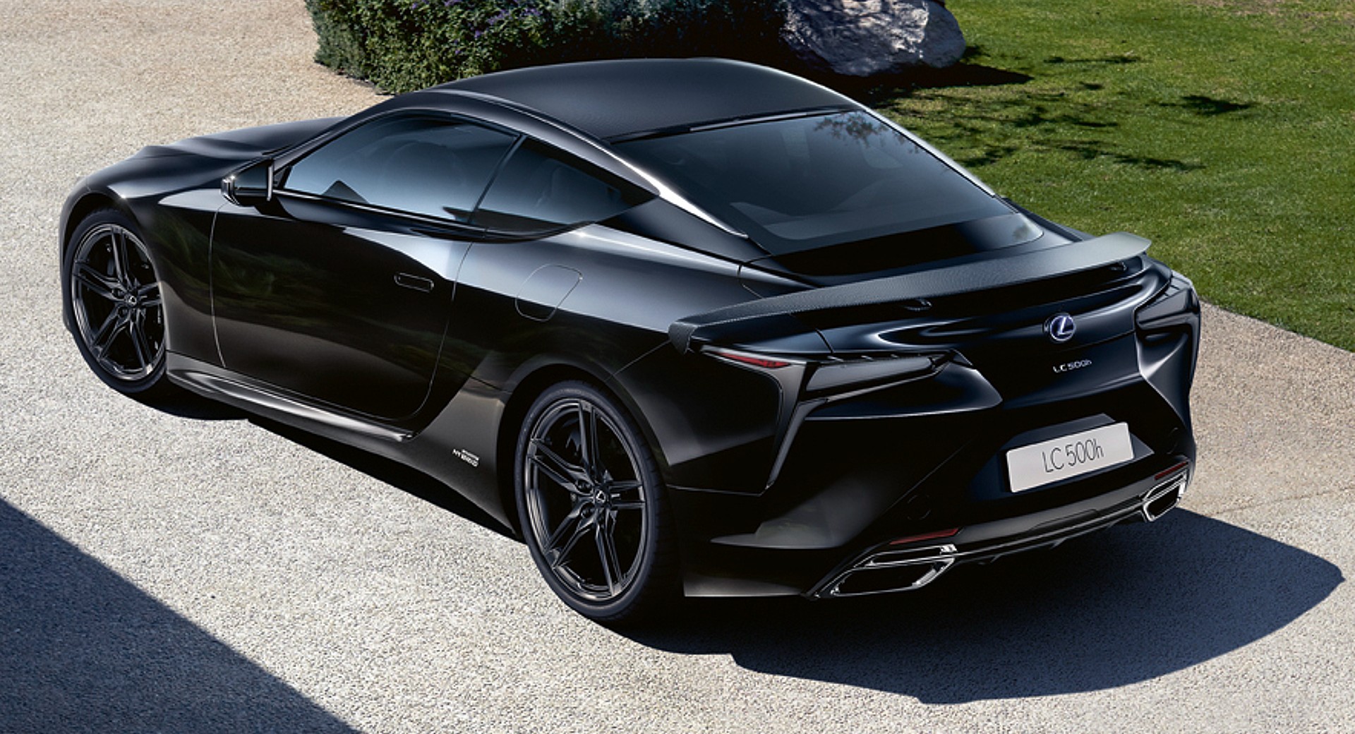 Lexus LC parceria aeronáutica exclusiva inspirou a nova asa traseira do coupé topo de gama 16