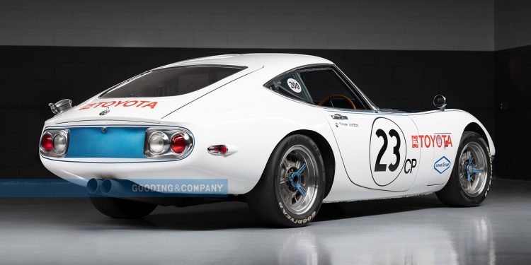 Sinergia de nações: Este Shelby Toyota 2000 GT juntou o "know-how" da Toyota e da Cobra e está para venda! (vídeo) 15