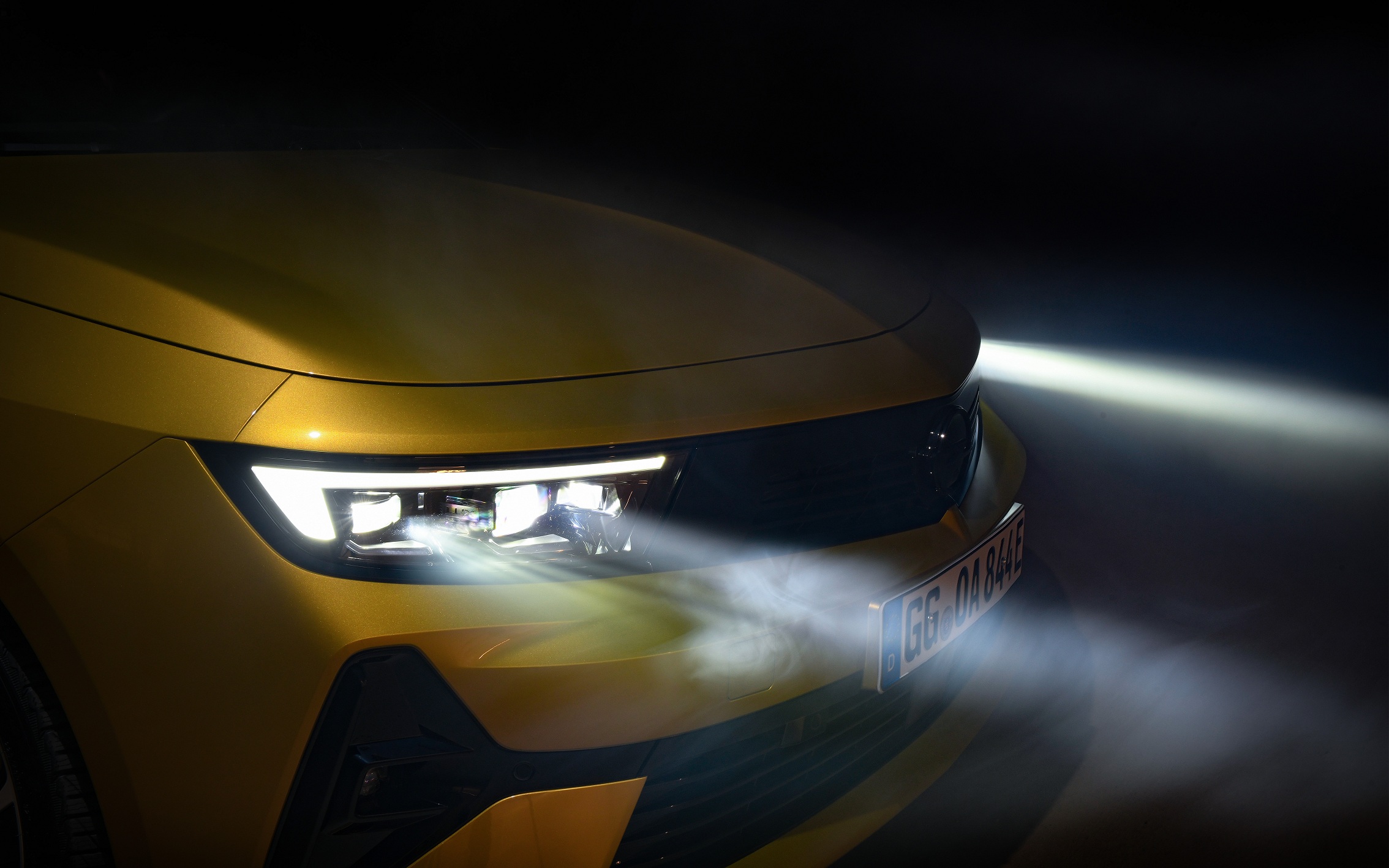 Novo Opel Astra com sistema topo de gama de iluminação Intelli-Lux LED® Pixel Light 13 Novo Opel Astra com sistema topo de gama de iluminação Intelli-Lux LED® Pixel Light 13