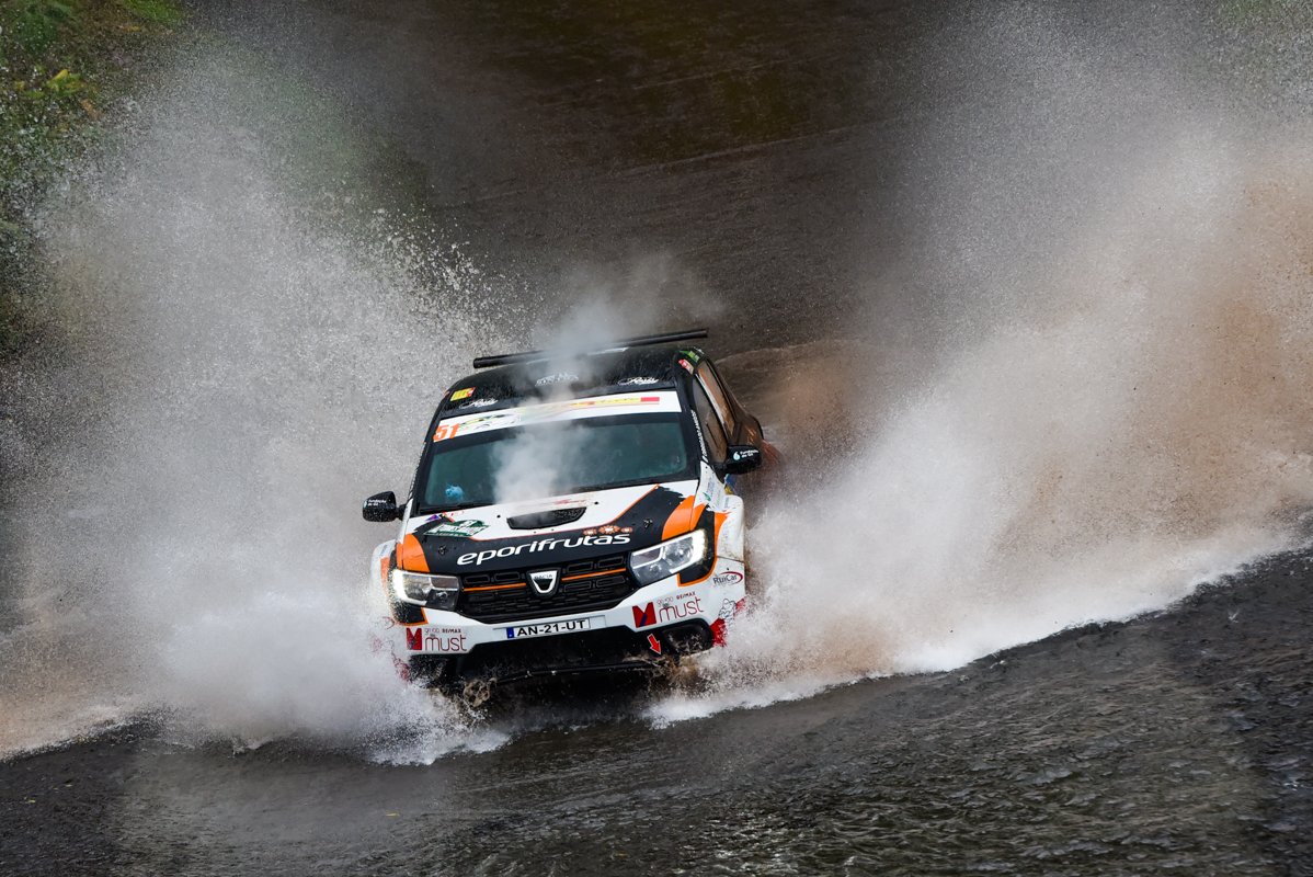 Gil Antunes resiste à dureza do Azores Rallye e consegue top 8 do CPR 17