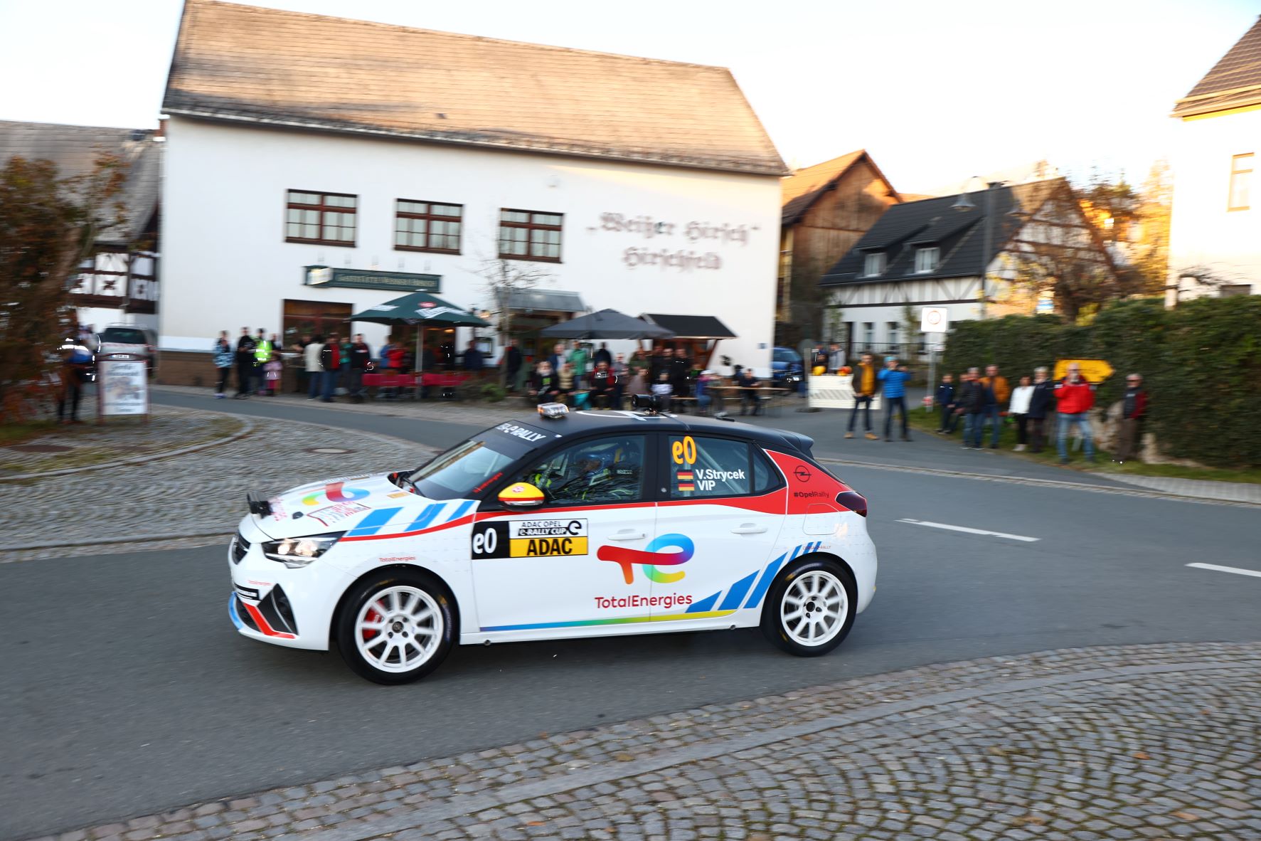 ADAC Opel e-Rally Cup 2022 com uma recheada lista de inscritos 14