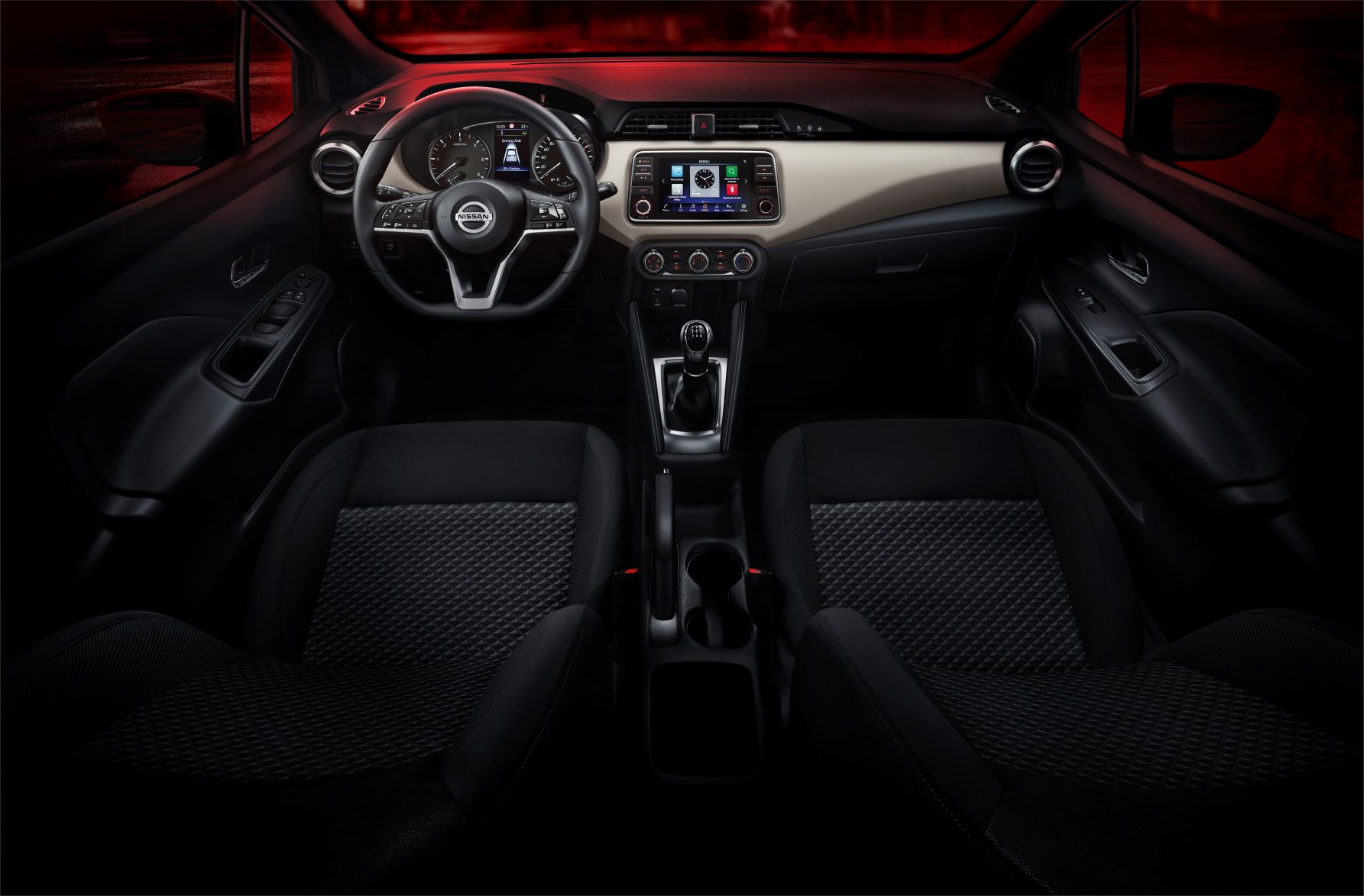 Nissan Micra KIIRO, mais irreverência numa gama reformulada para 2022 14 Nissan Micra KIIRO, mais irreverência numa gama reformulada para 2022 14