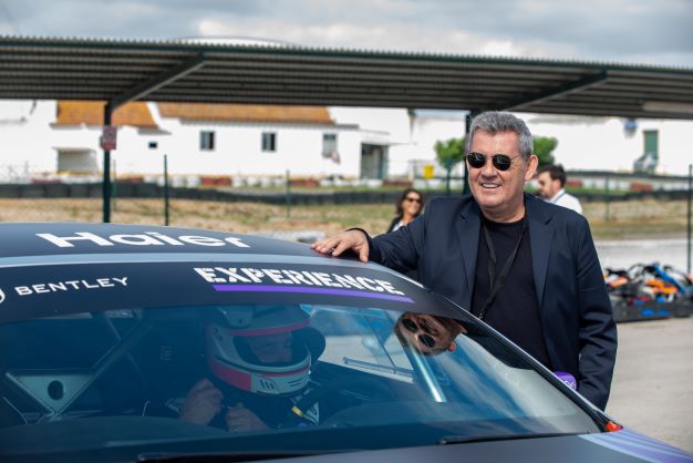 Emoções fortes e muita adrenalina marcam o primeiro evento Bentley Experience 13