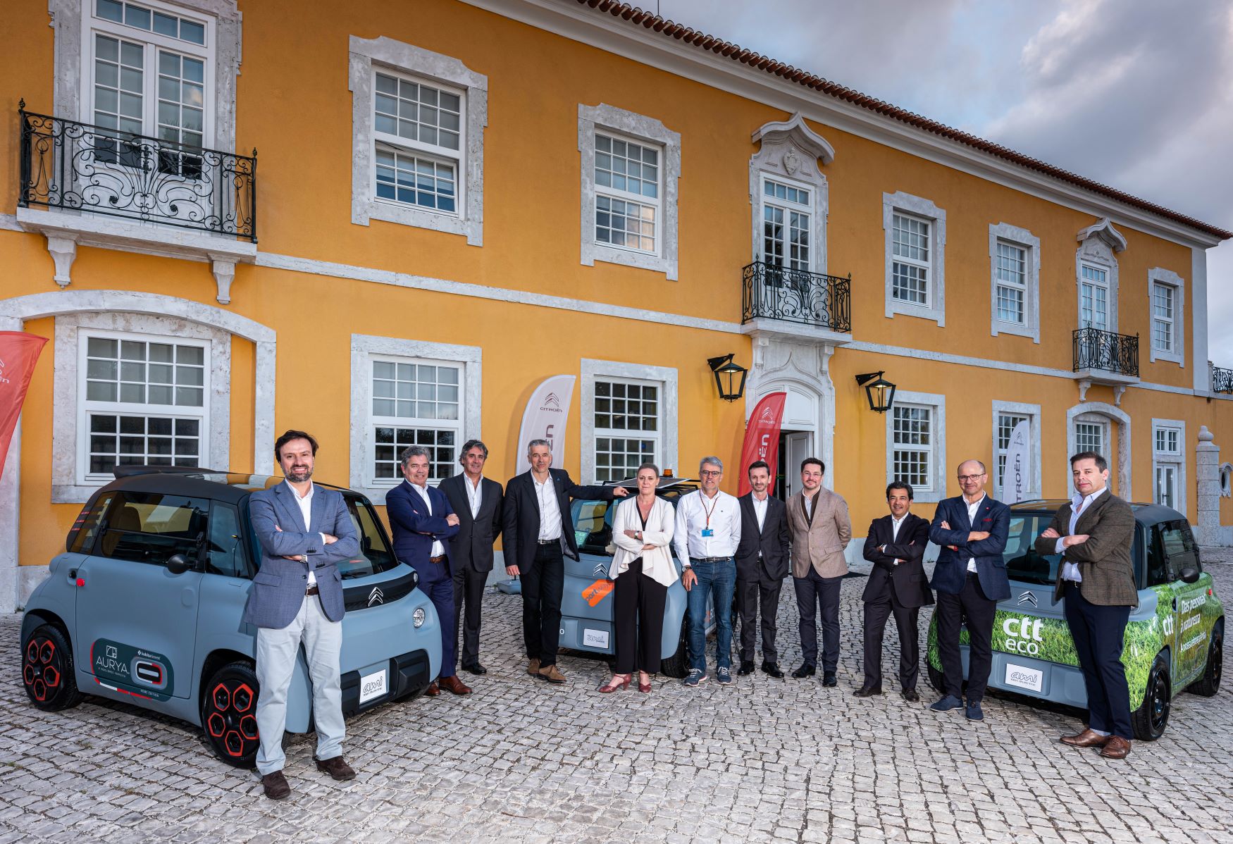 Automóveis Citroën assinou três importantes contratos de fornecimento de unidades AMI e My AMI Cargo 17