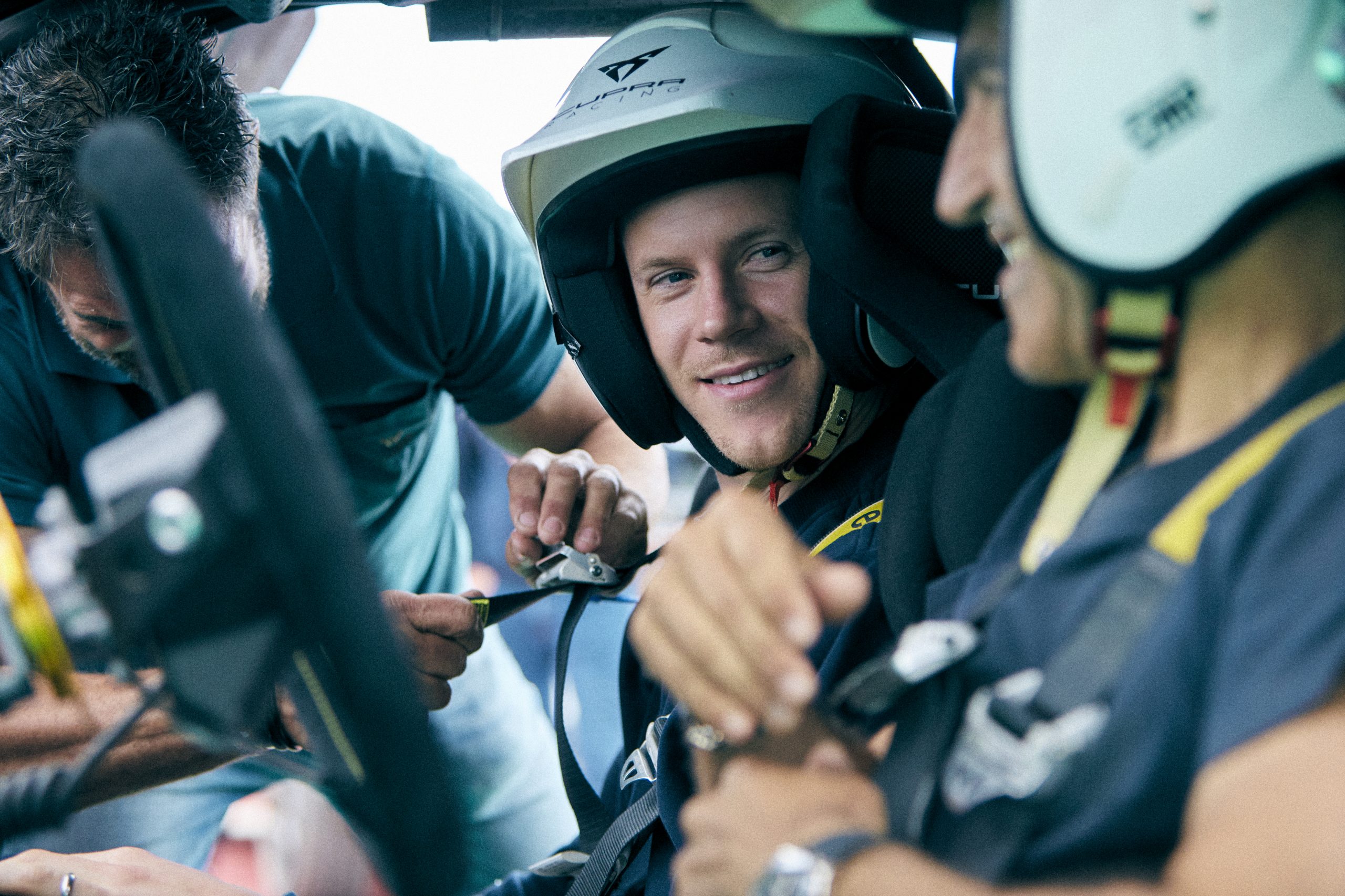 Como reagem os craques do FC Barcelona a um minuto de pura adrenalina?(vídeo) 18