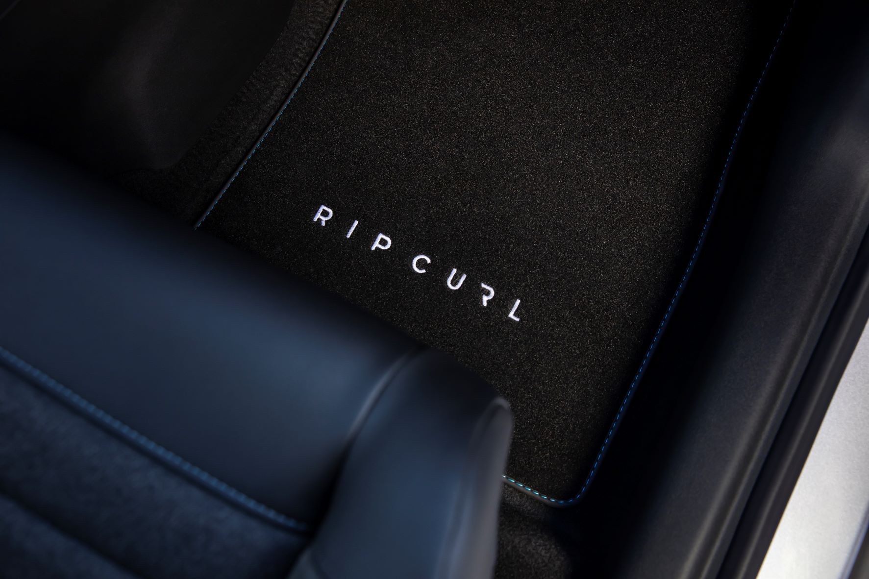 Citroën lança a nova série especial C3 Aircross Rip Curl 16