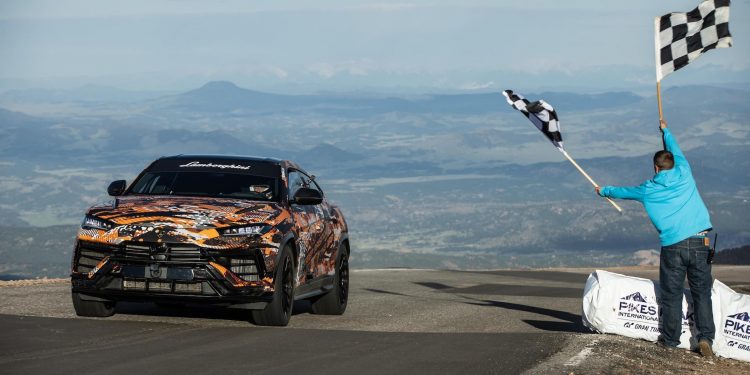 O Lamborghini Urus 2023 é o novo recordista de Pikes Peak na classe dos SUV! 28