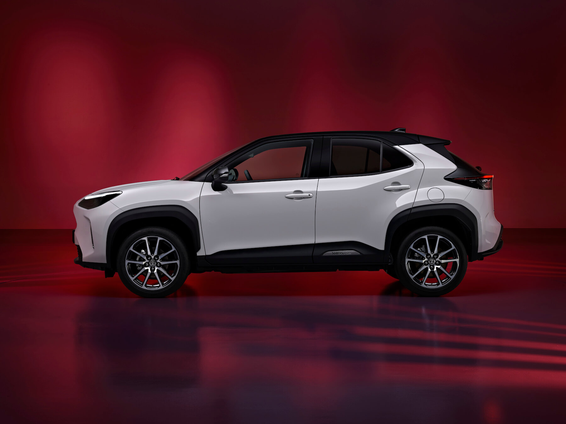 Toyota apresenta o novo Yaris Cross GR SPORT 16