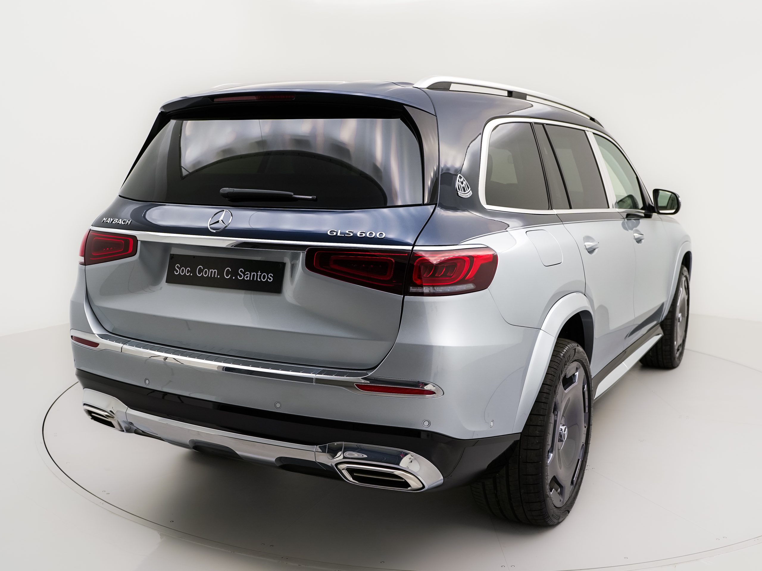 Soc. Com. C. Santos entrega único Mercedes-Maybach GLS Edition 100 em Portugal 17