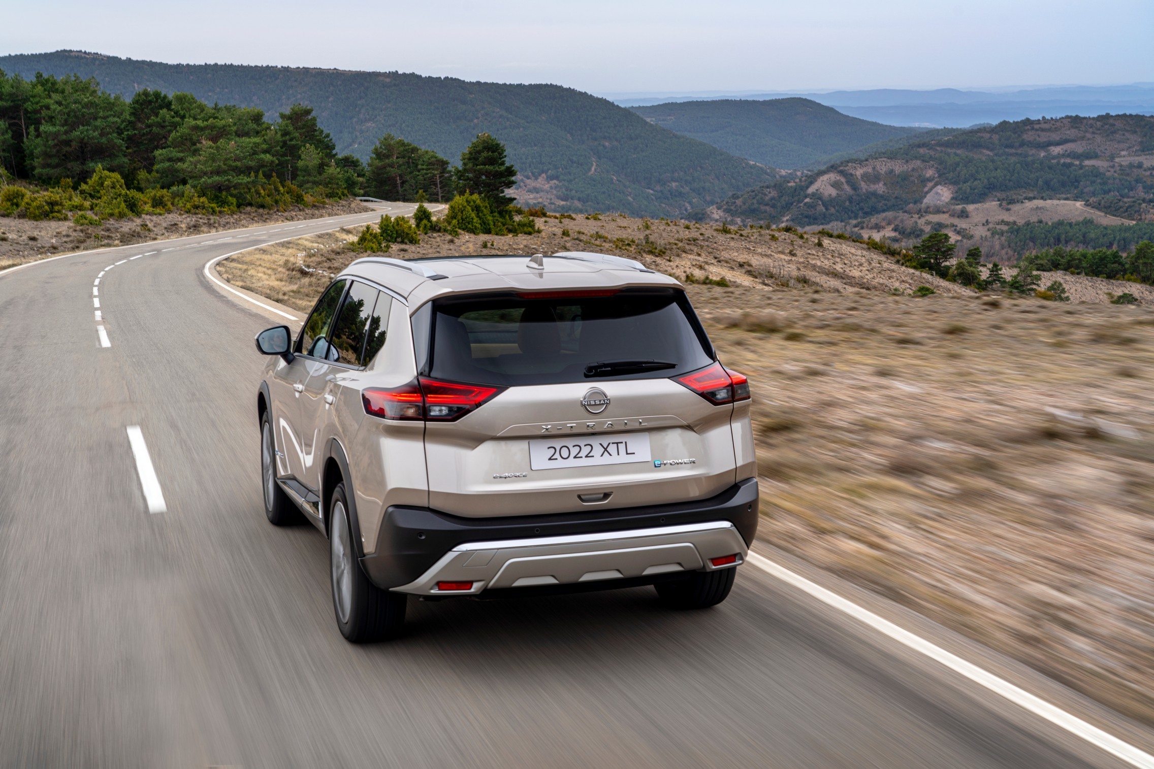 Nissan X-Trail estabelece nova referência para os crossovers familiares 20