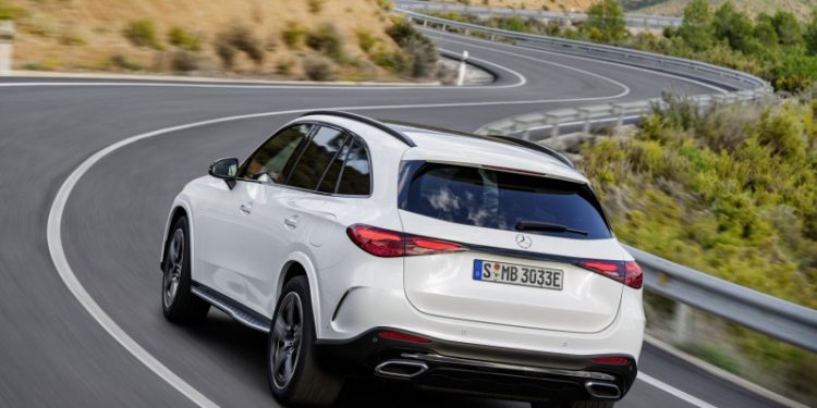 Nova geração Mercedes-Benz GLC cresce em espaço e tecnologia 19 Nova geração Mercedes-Benz GLC cresce em espaço e tecnologia 19