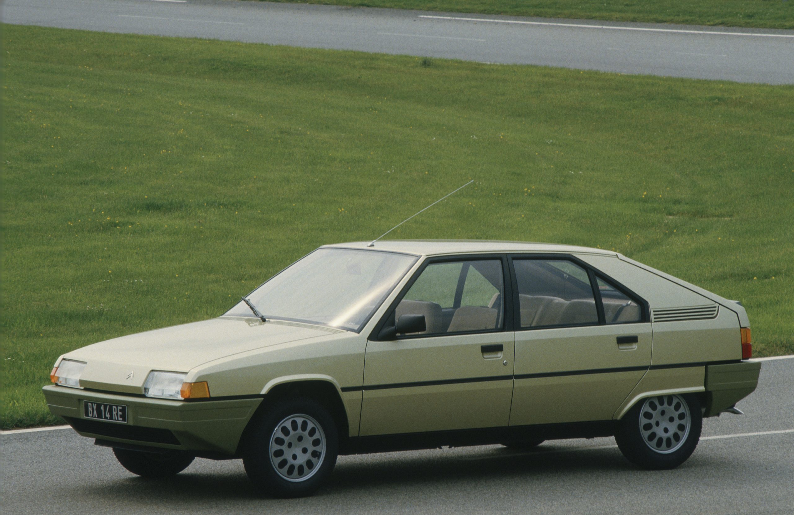 Citroën BX comemora os seus 40 anos 19