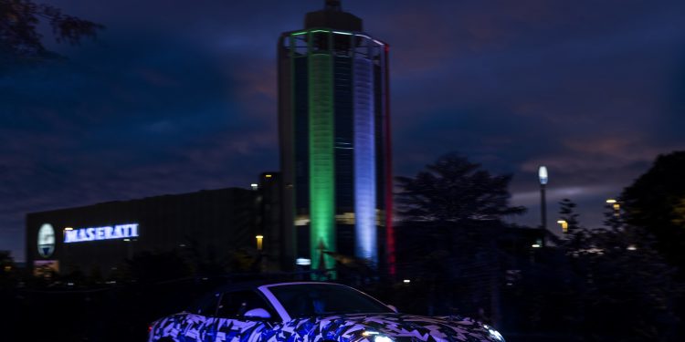 As primeiras fotos do Maserati GranCabrio surgiram online! 22