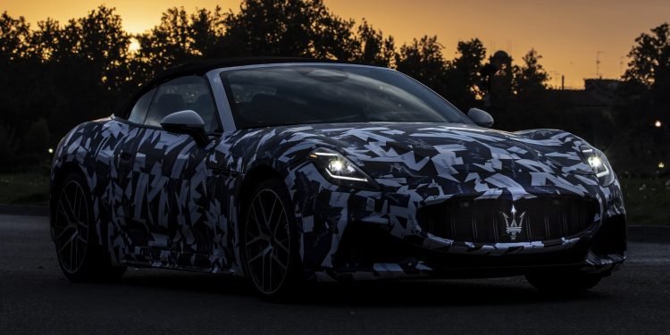 As primeiras fotos do Maserati GranCabrio surgiram online! 20