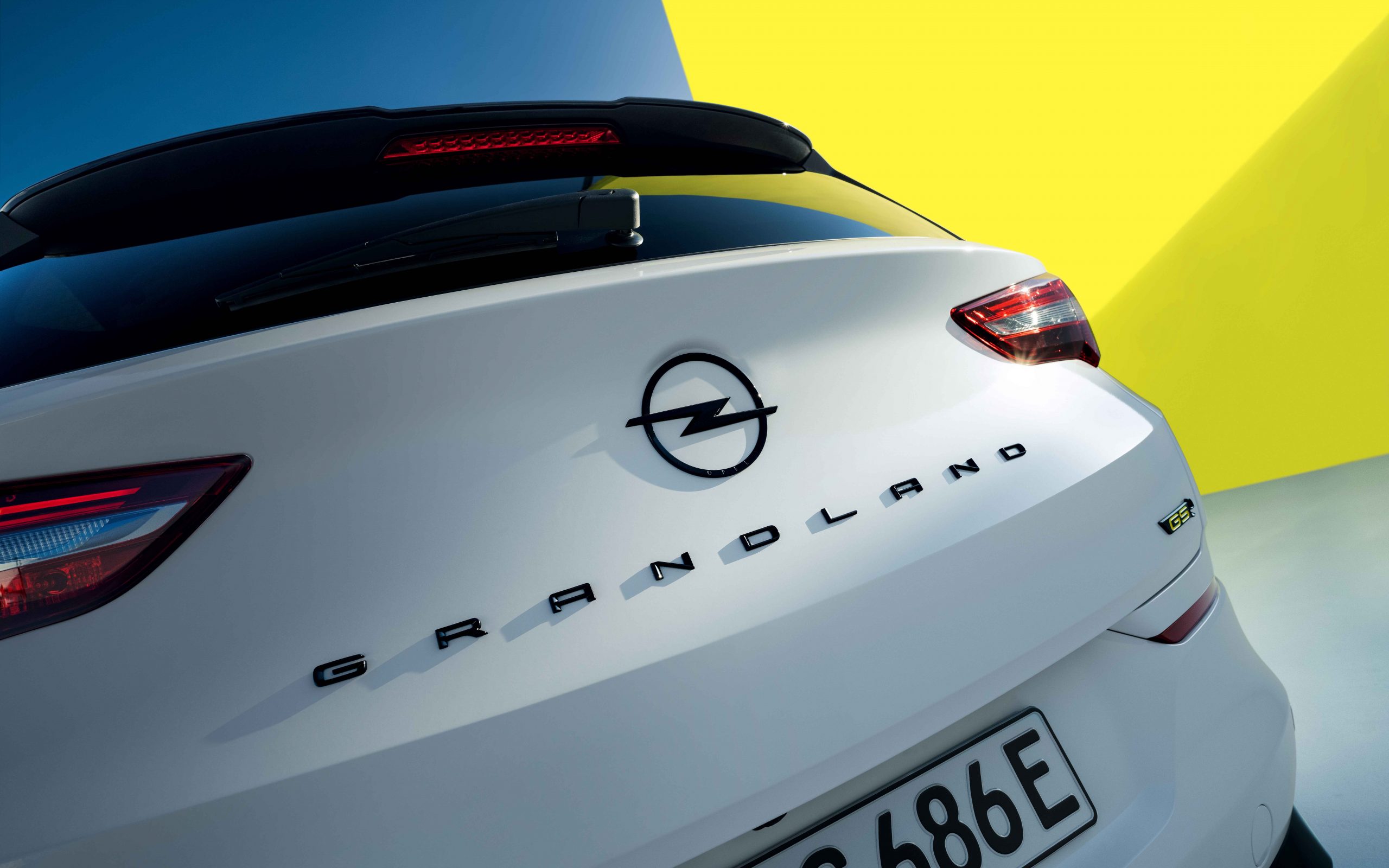 Opel Grandland GSe leva a performance GSe ao segmento C-SUV 20
