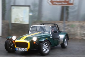 Caterham está a planear modelo 100% elétrico de baixo peso! 22