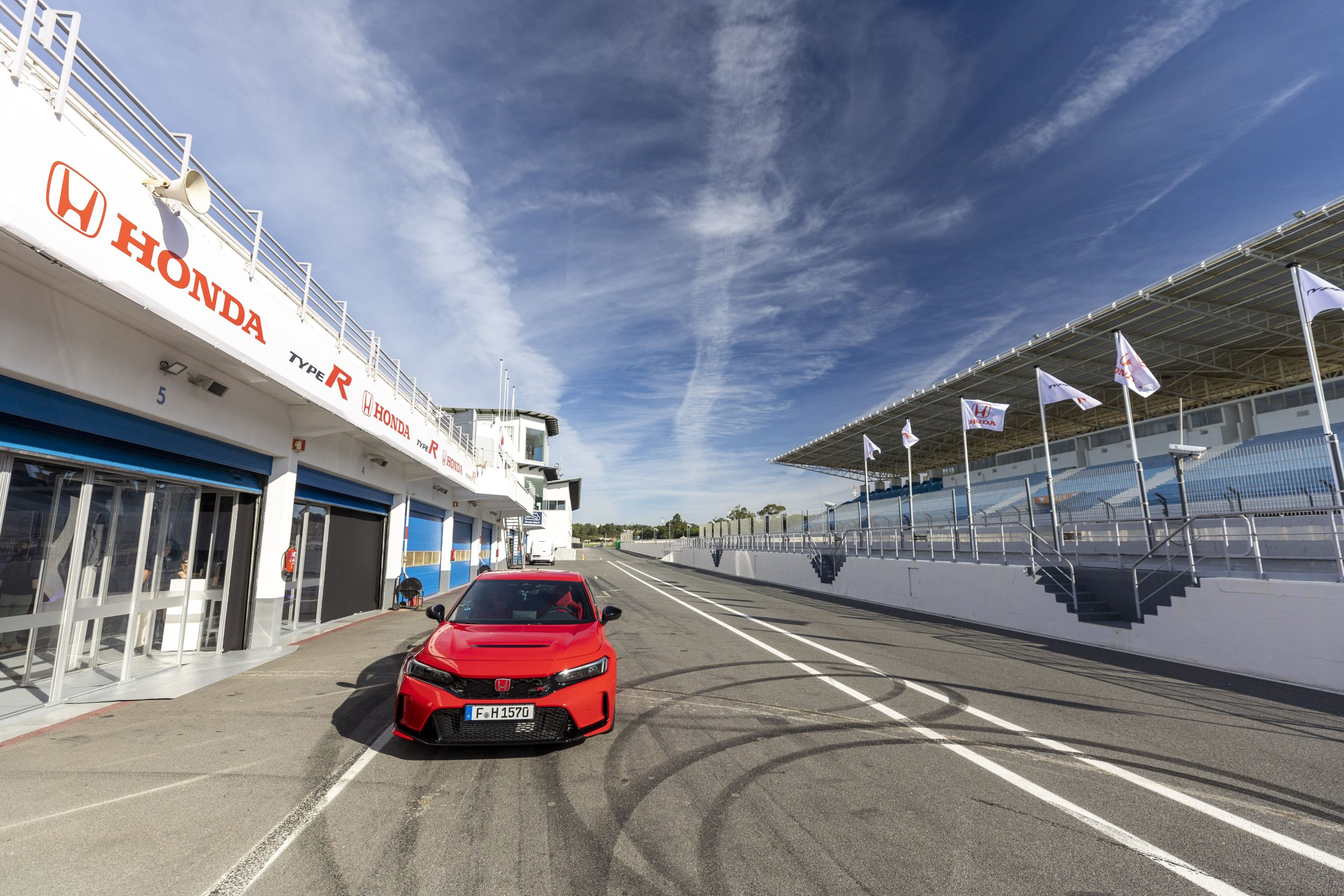 Honda Civic Type R premiado Carro do Ano nos TopGear Awards 2022 16