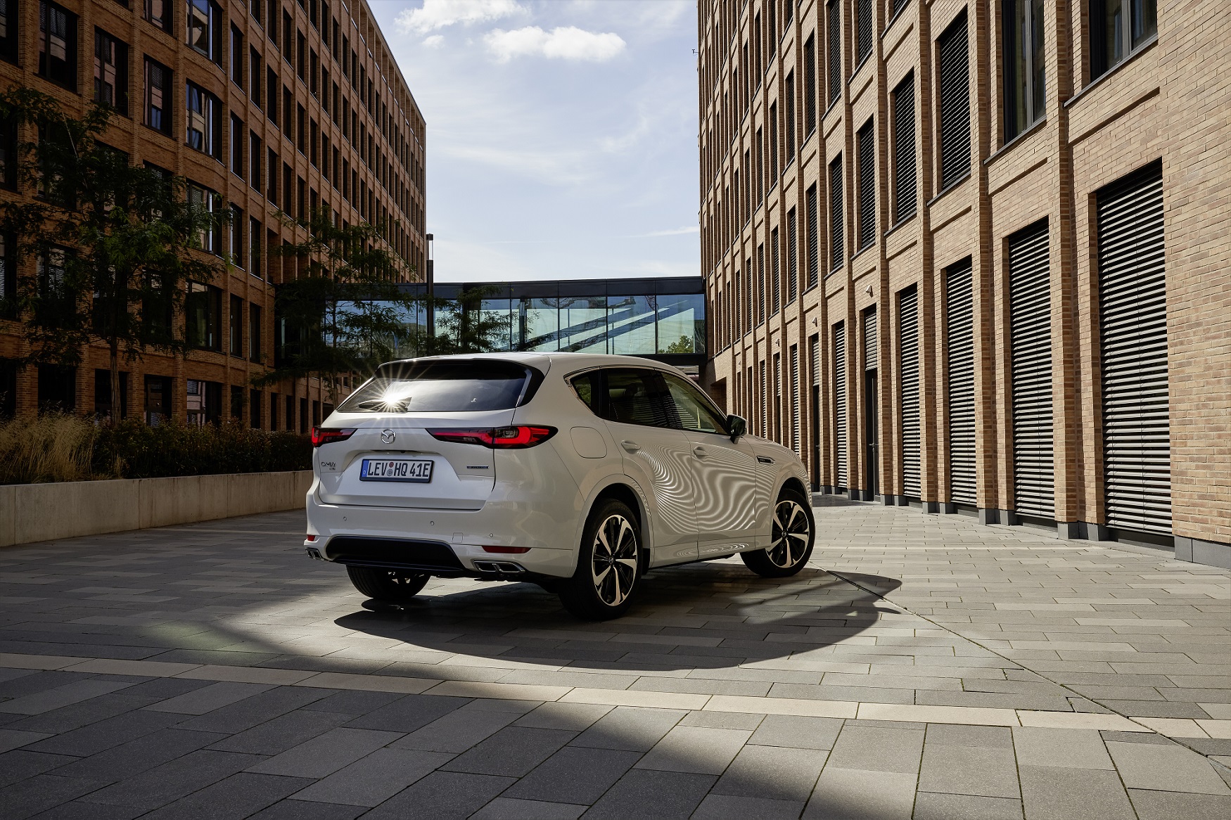 Novo Mazda CX-60 PHEV: Candidato a ‘Carro do Ano 2023’ em Portugal (video) 14