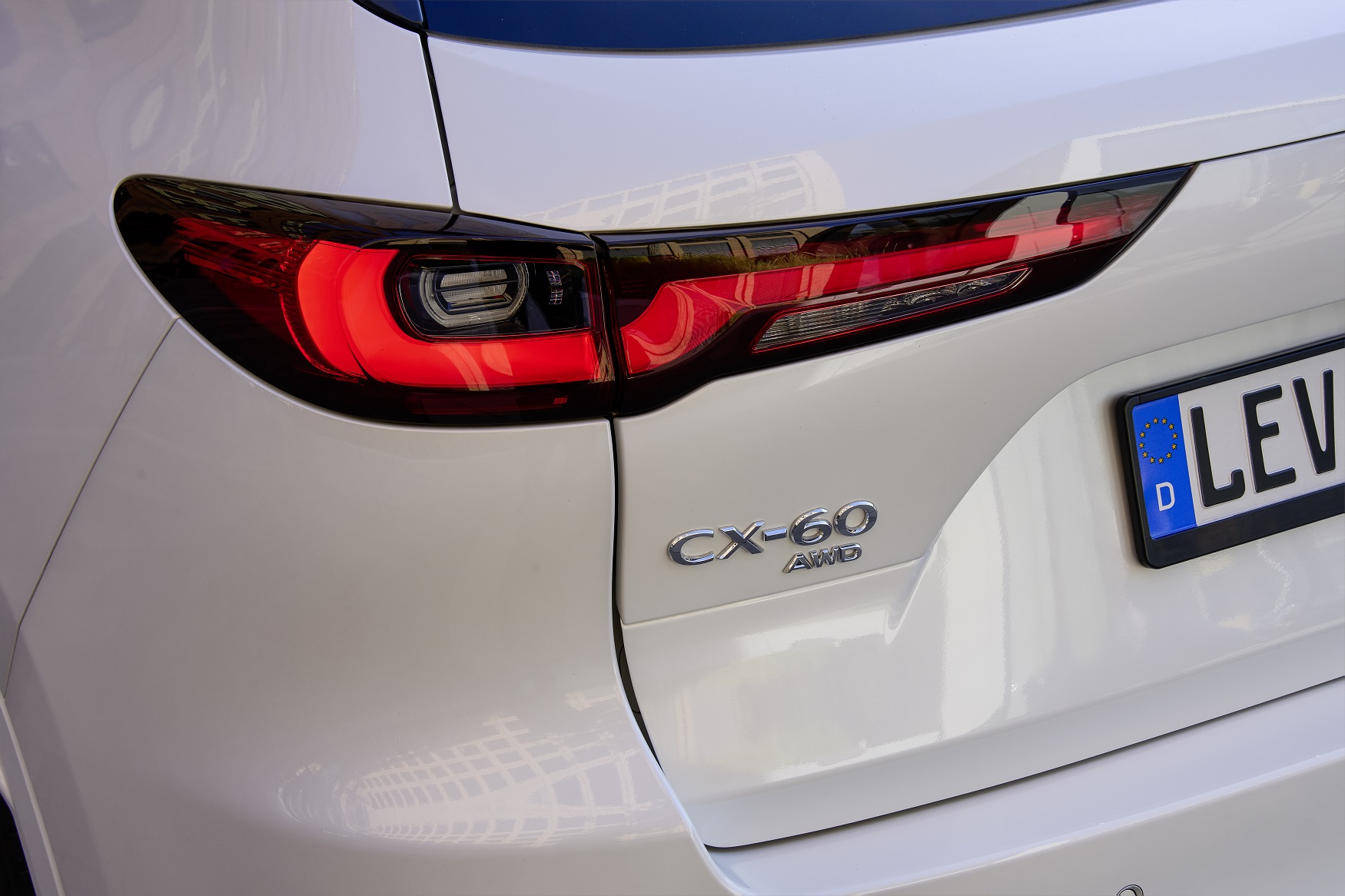 Novo Mazda CX-60 PHEV: Candidato a ‘Carro do Ano 2023’ em Portugal (video) 16