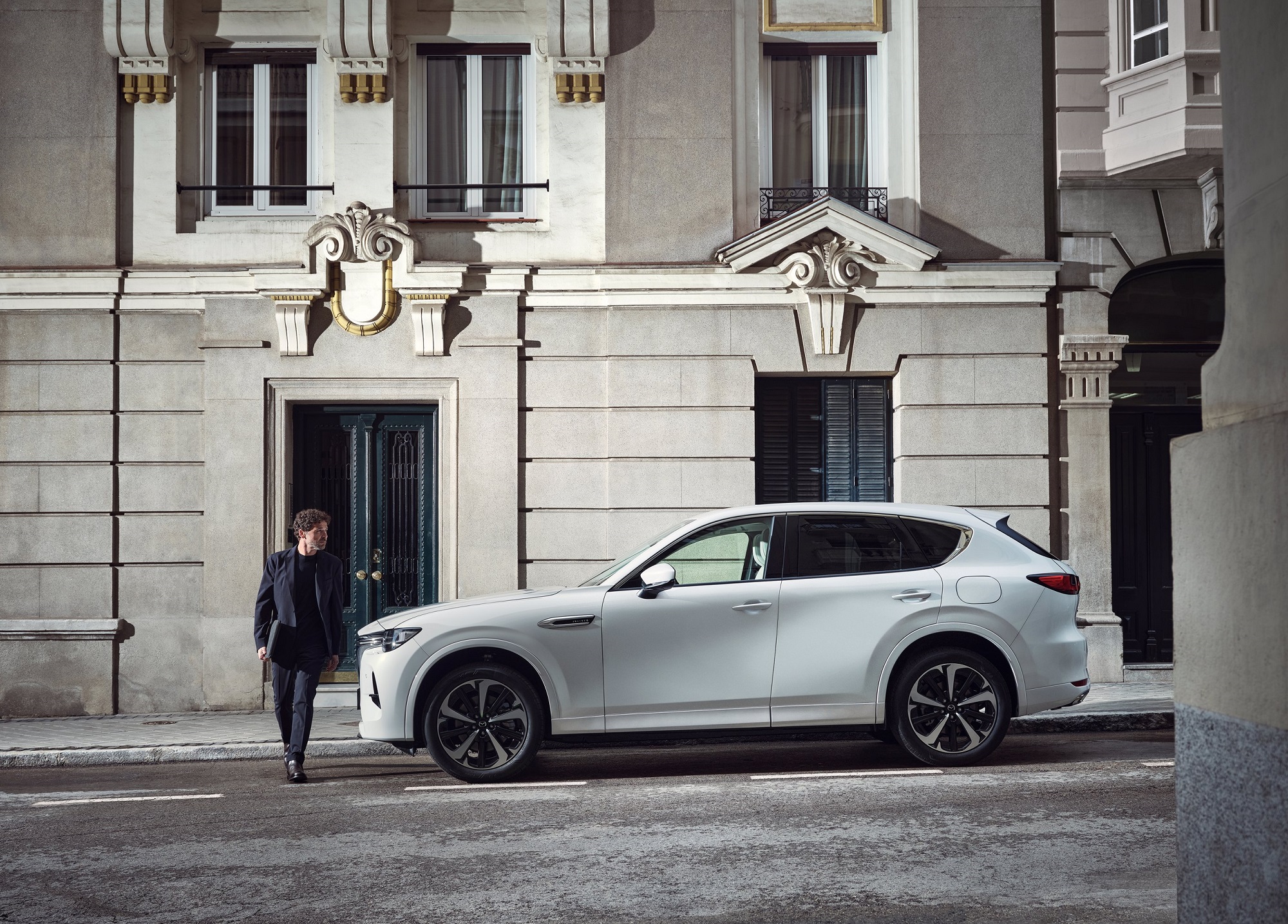 Topo de gama Mazda CX-60 estreia novo diesel de seis cilindros em linha de ultra-baixas emissões 22